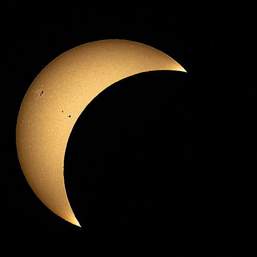 Lire la suite à propos de l’article Eclipse solaire totale